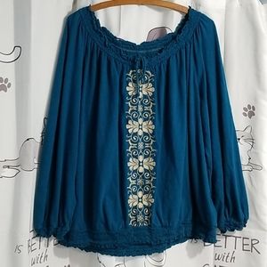 Peasant top with embroidery-1x